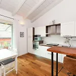 Exclusive For 6 Guests &terrace&pools&parking * Desenzano del Garda