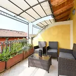 Apartament Exclusive For 6 Guests &terrace&pools&parking *