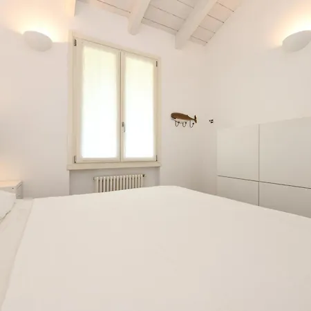 Exclusive For 6 Guests &terrace&pools&parking Διαμέρισμα Ντεζεντσάνο ντελ Γκάρντα