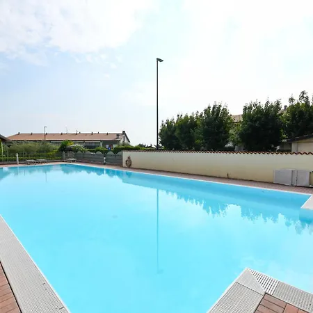 Exclusive For 6 Guests &terrace&pools&parking * Ντεζεντσάνο ντελ Γκάρντα